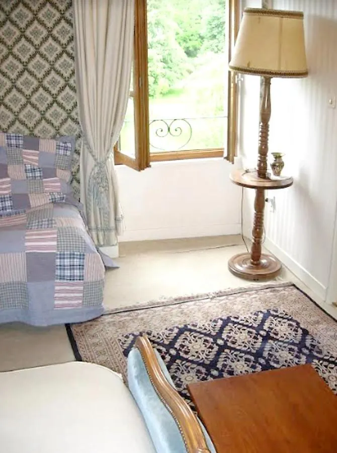 Appartement Confortable Au Coeur De Vitrac 40 M² Vue Sur Jardin Apartment